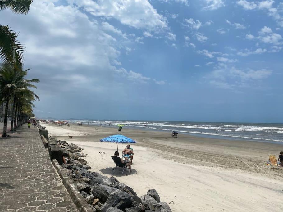 Apartamento Centro - Jardim Caiahu - Appartement Mongaguá Buitenkant foto